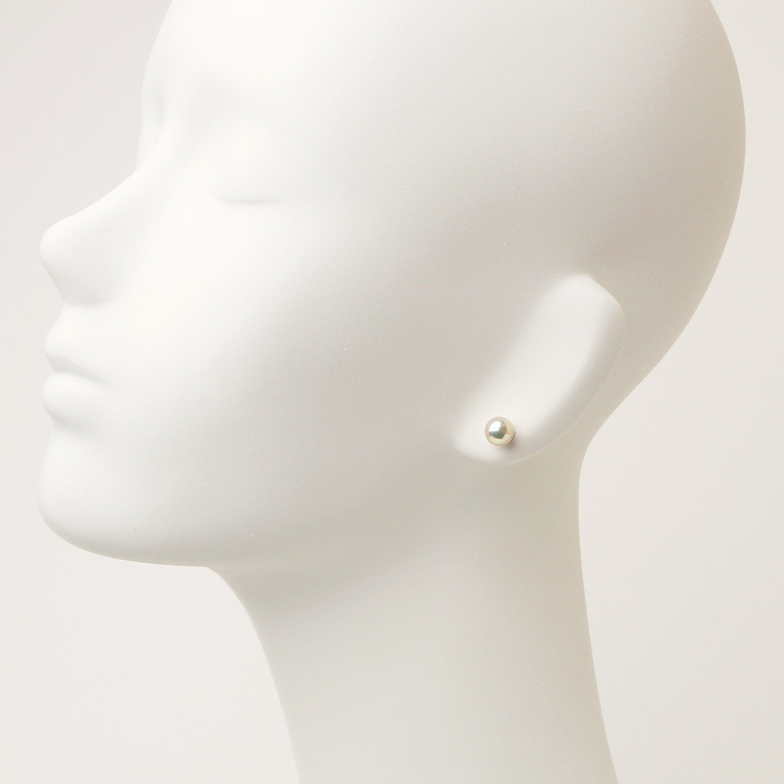 花珠 パールピアス イヤリング 無調色 8.5mm 真珠総合研究所 PT900 K14ホワイトゴールド